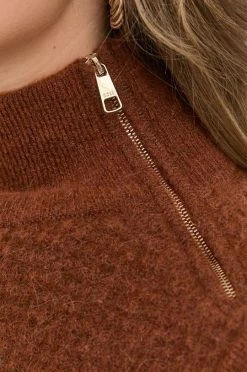 Γυναικεία Χωρίς φερμουάρ Μάλλινο πουλόβερ BOSS χρώμα: καφέ, -Boss Κατάστημα πωλήσεων unnamed file 1746