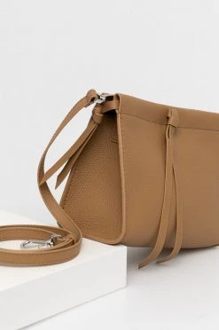 Γυναικεία Τσάντες χιαστί Δερμάτινη τσάντα BOSS μπεζ -Boss Κατάστημα πωλήσεων unnamed file 2578