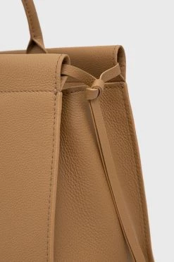 Γυναικεία Τσάντες Shopper και Tote Δερμάτινη τσάντα BOSS μπεζ -Boss Κατάστημα πωλήσεων unnamed file 2813