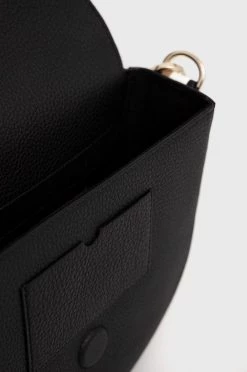 Γυναικεία Τσάντες χιαστί Δερμάτινη τσάντα BOSS μαύρο 10 Γυναικεία Τσάντες χιαστί Δερμάτινη τσάντα BOSS μαύρο -Boss Κατάστημα πωλήσεων unnamed file 359