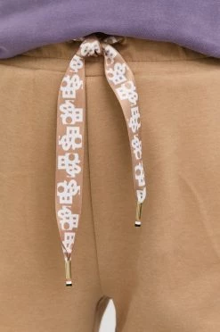 Γυναικεία Παντελόνια φόρμας Παντελόνι φόρμας BOSS μπεζ 9 Γυναικεία Παντελόνια φόρμας Παντελόνι φόρμας BOSS μπεζ -Boss Κατάστημα πωλήσεων unnamed file 755