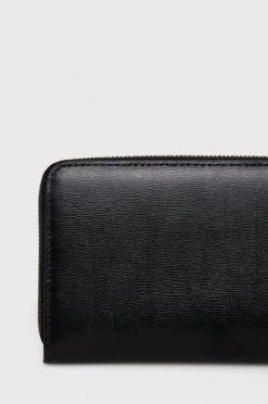 Γυναικεία Πορτοφόλια Δερμάτινο πορτοφόλι BOSS χρώμα: μαύρο 9 Γυναικεία Πορτοφόλια Δερμάτινο πορτοφόλι BOSS χρώμα: μαύρο -Boss Κατάστημα πωλήσεων unnamed file 810